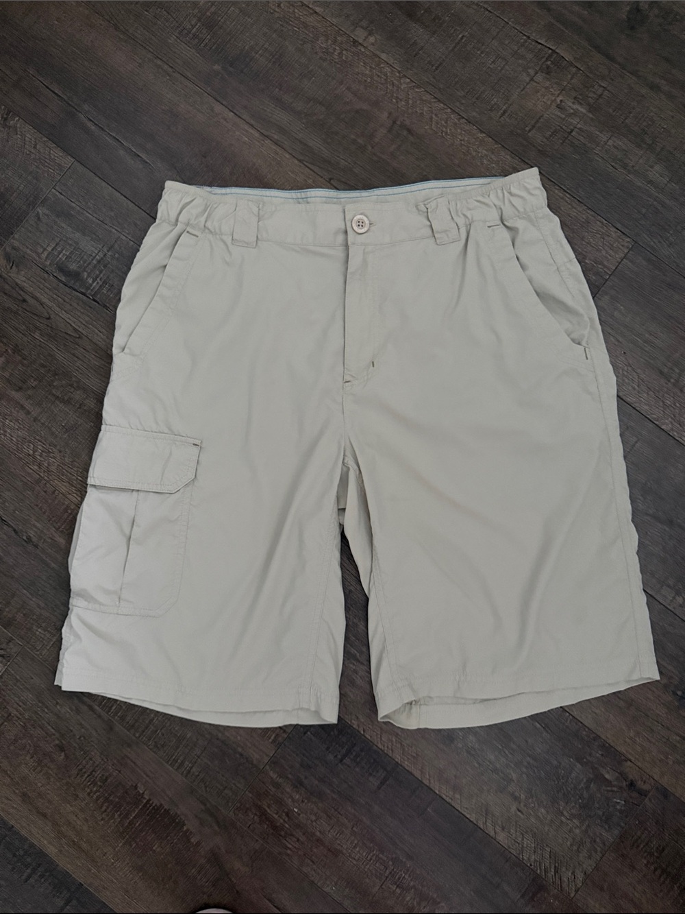 Columbia shorts